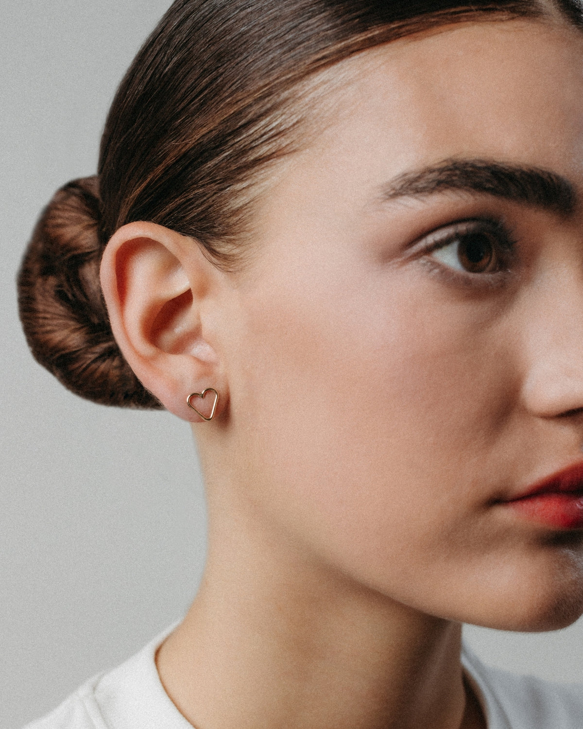 Yellow gold heart earrings