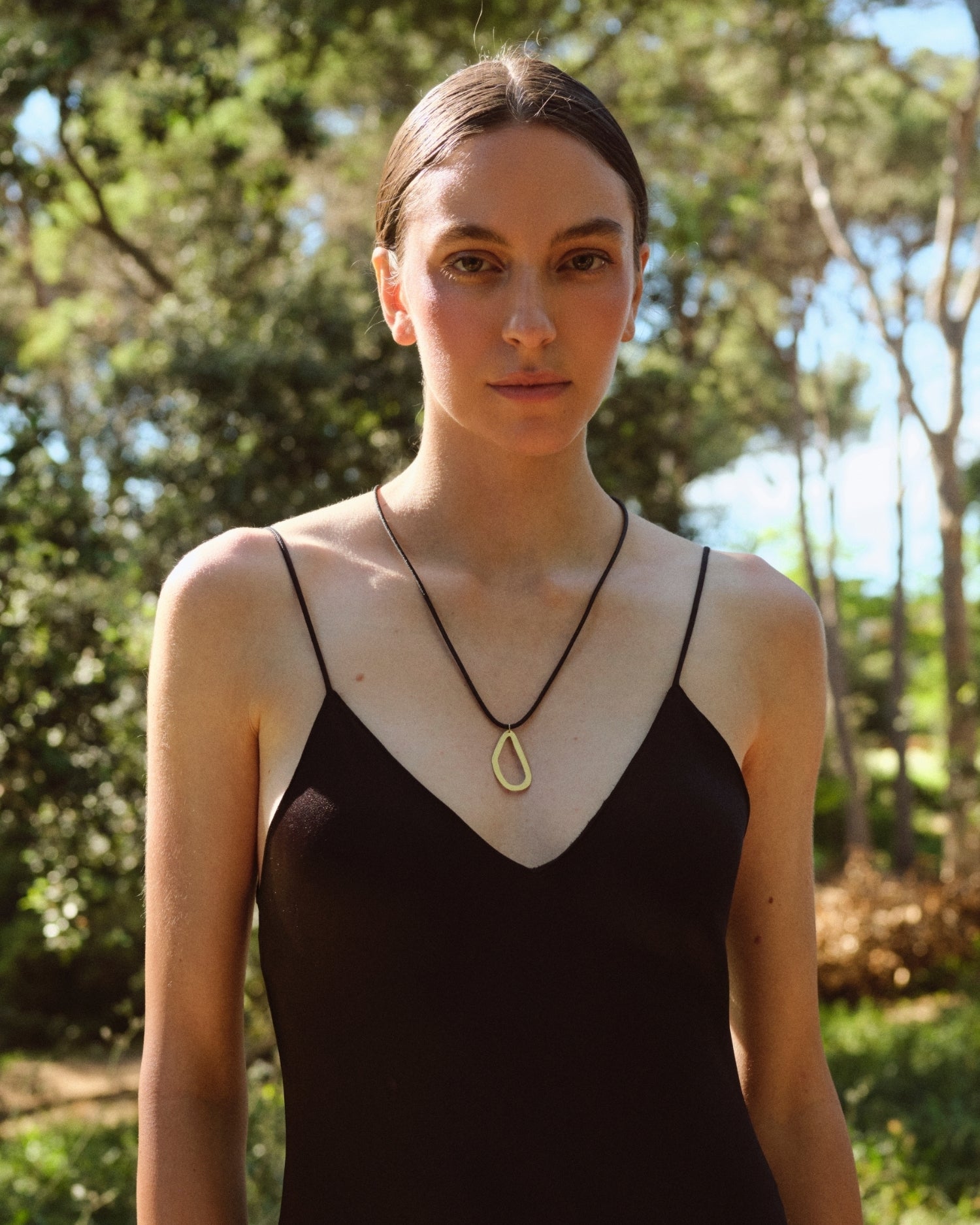 14k gold seashell cord necklace