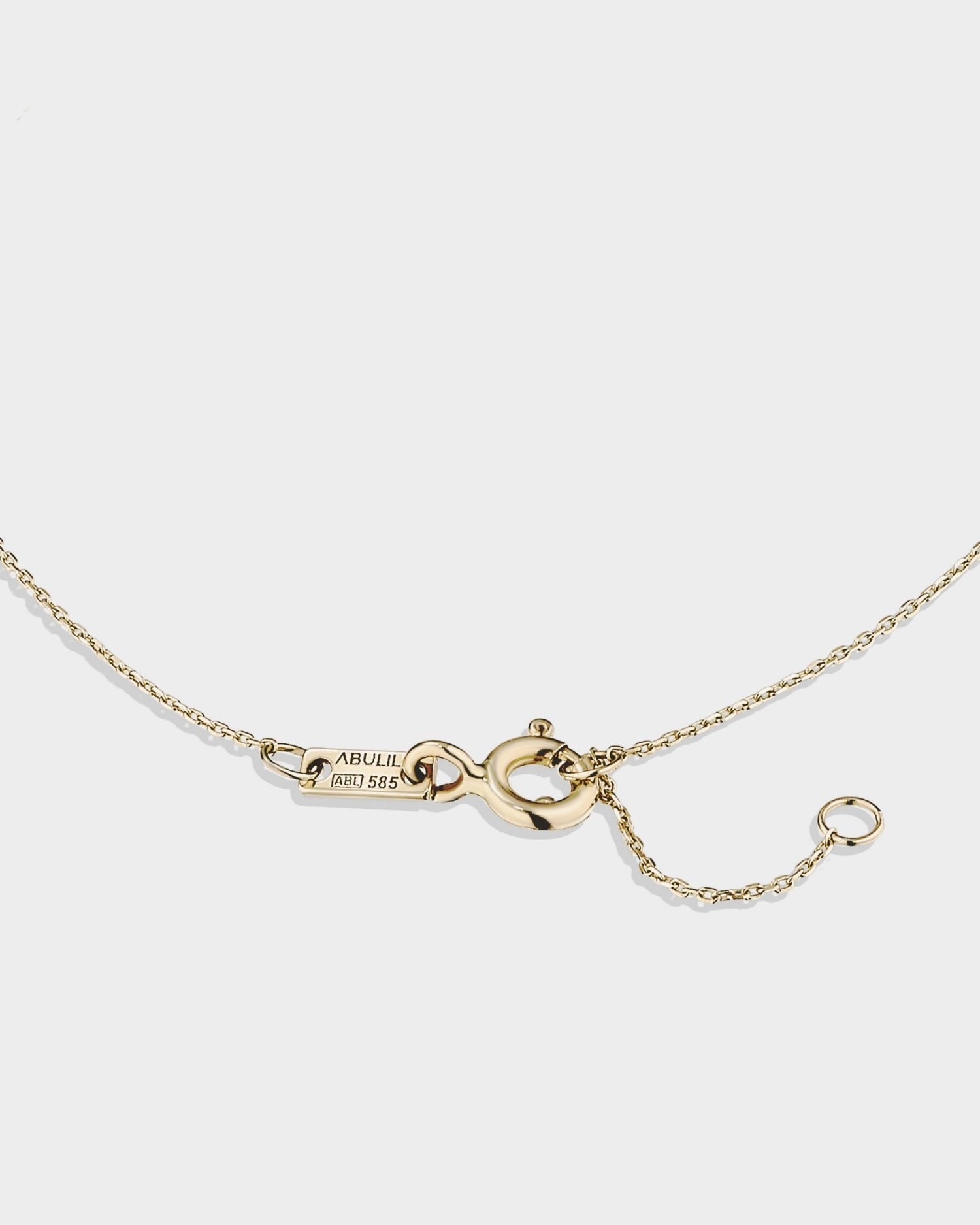 14k gold mini round seashell bracelet