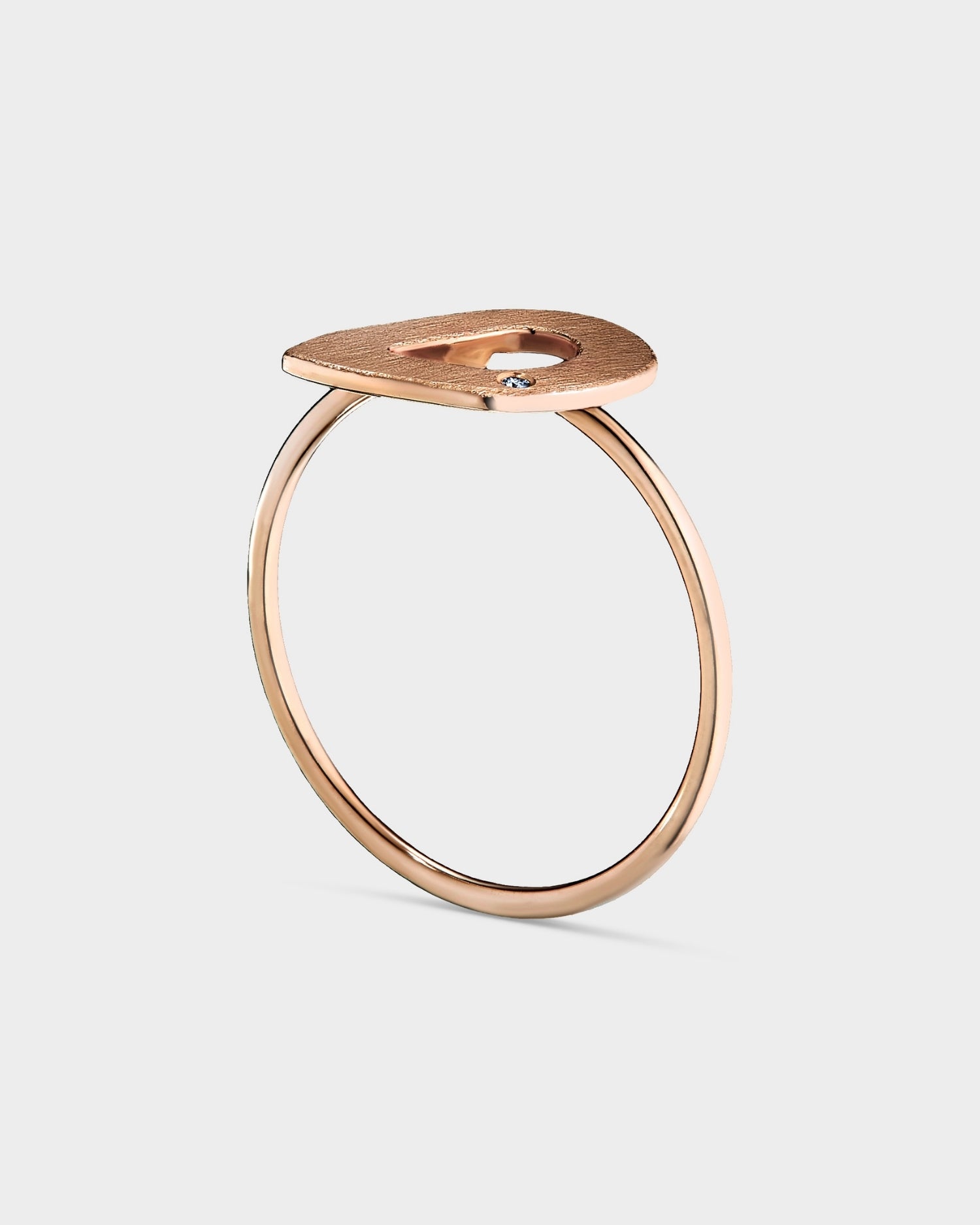 14k rose gold mini seashell ring with natural diamond