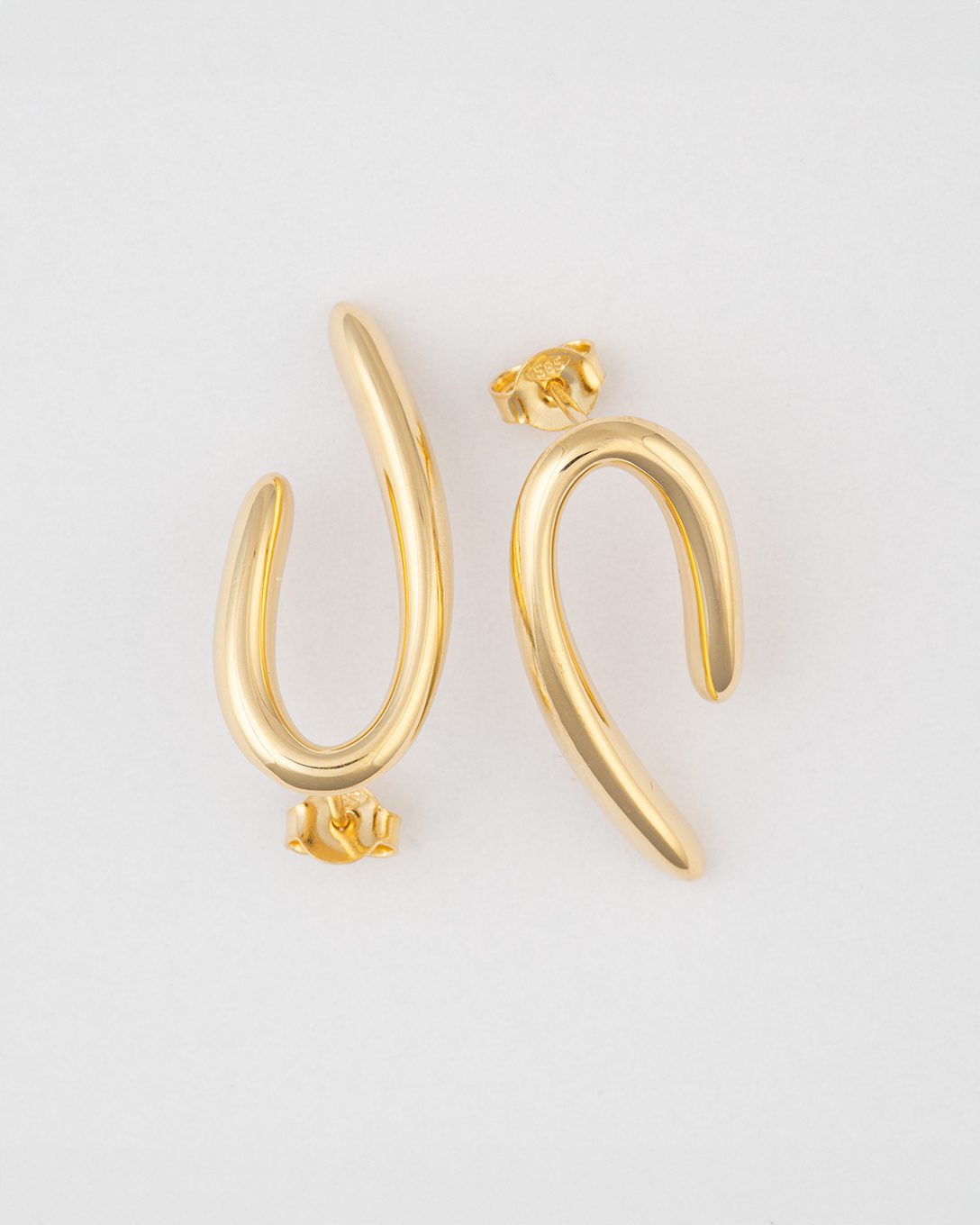 Yellow gold Hooked earrings