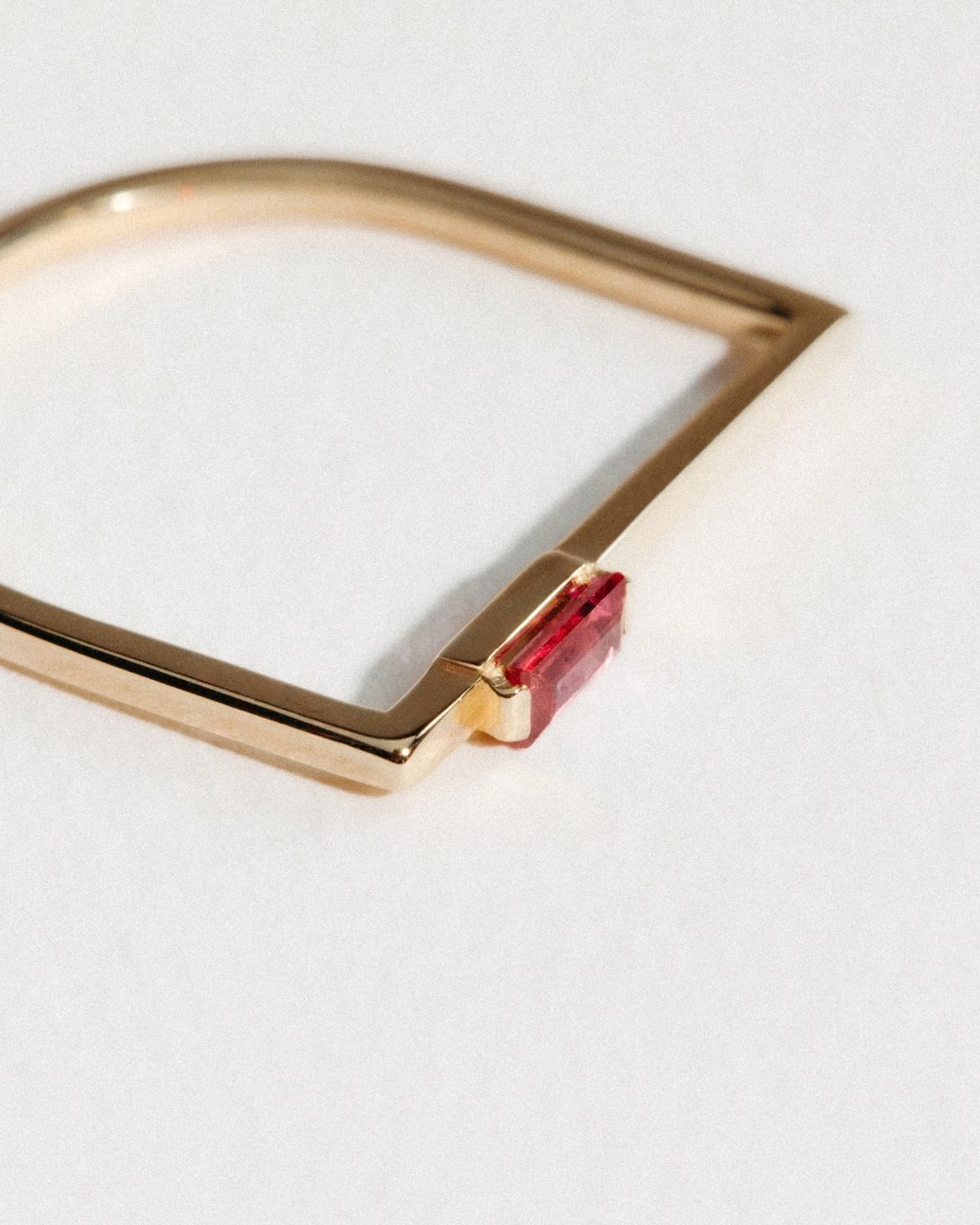 Ruby yellow gold Baguette ring
