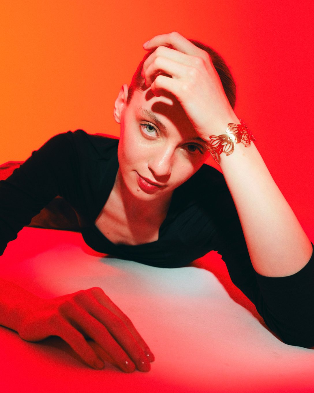 Yellow gold magnolia fixed bracelet