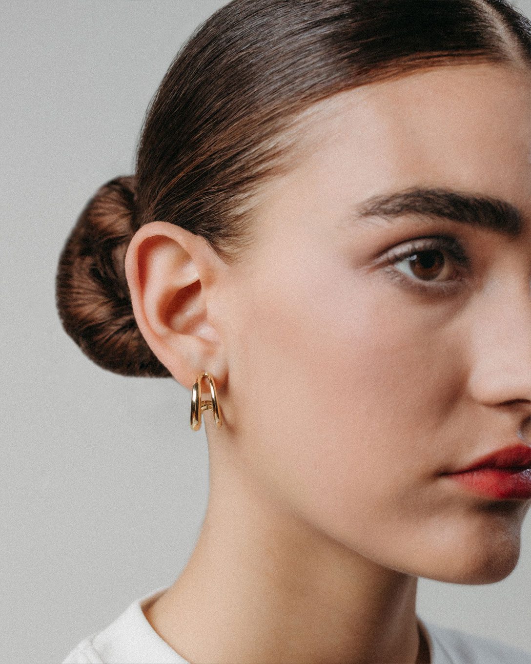 Cercei Essentials din aur galben