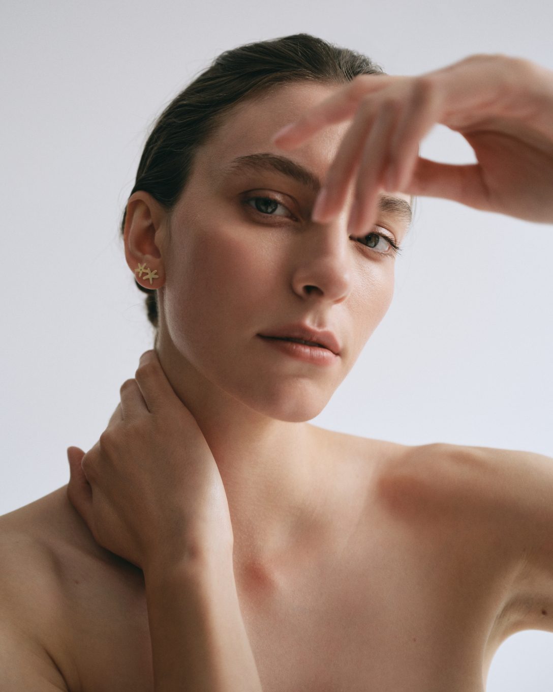 Cercei cu liliac din aur galben