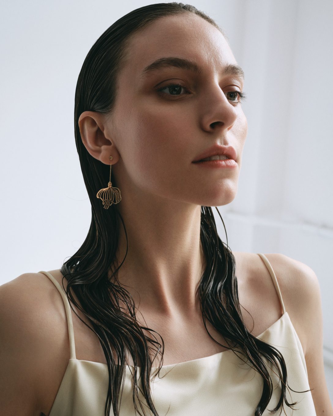 Cercei cu mac din aur galben