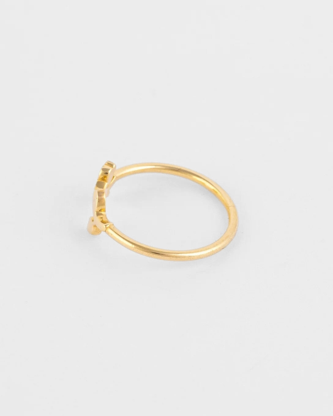 Yellow gold bud ring