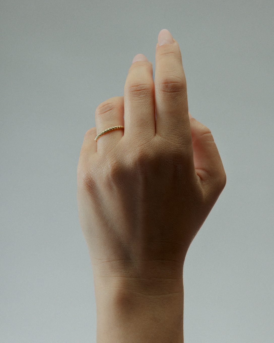 Inel împletit complet din aur galben