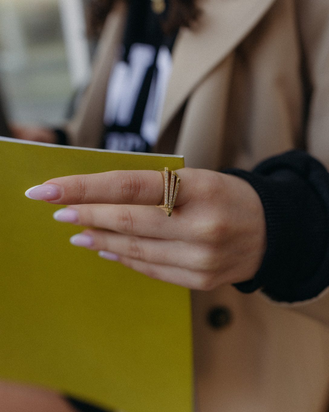 Inel Timpul Structural din aur galben cu diamante