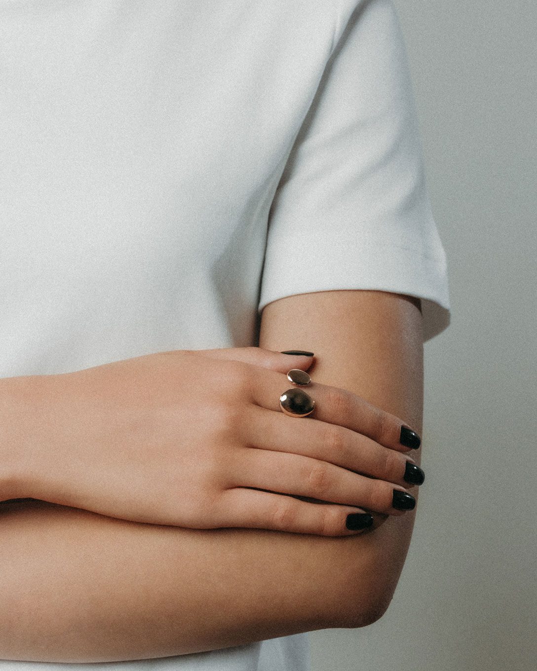 Yellow gold Melted drop ring