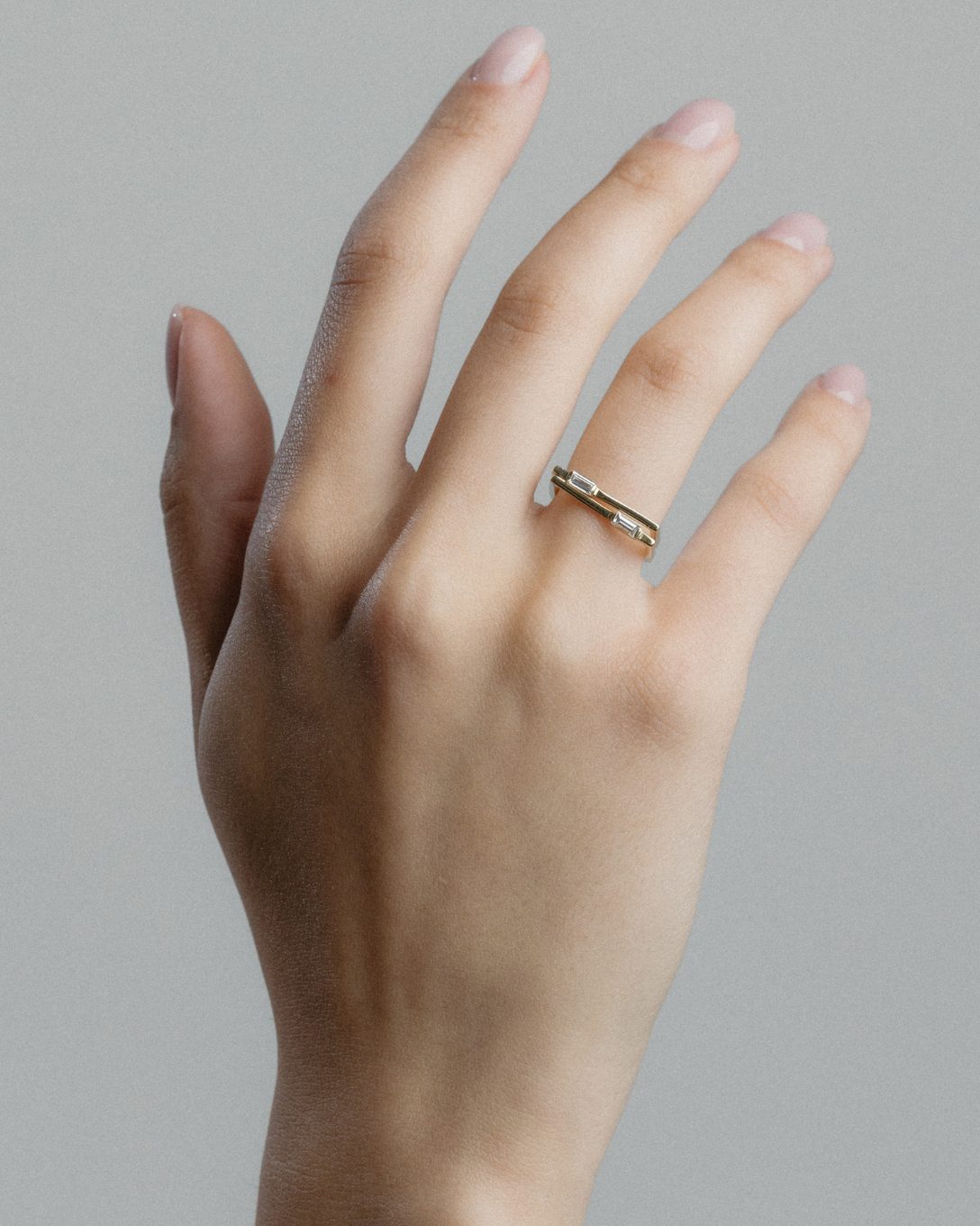 Inel Baguette din aur galben cu diamant natural