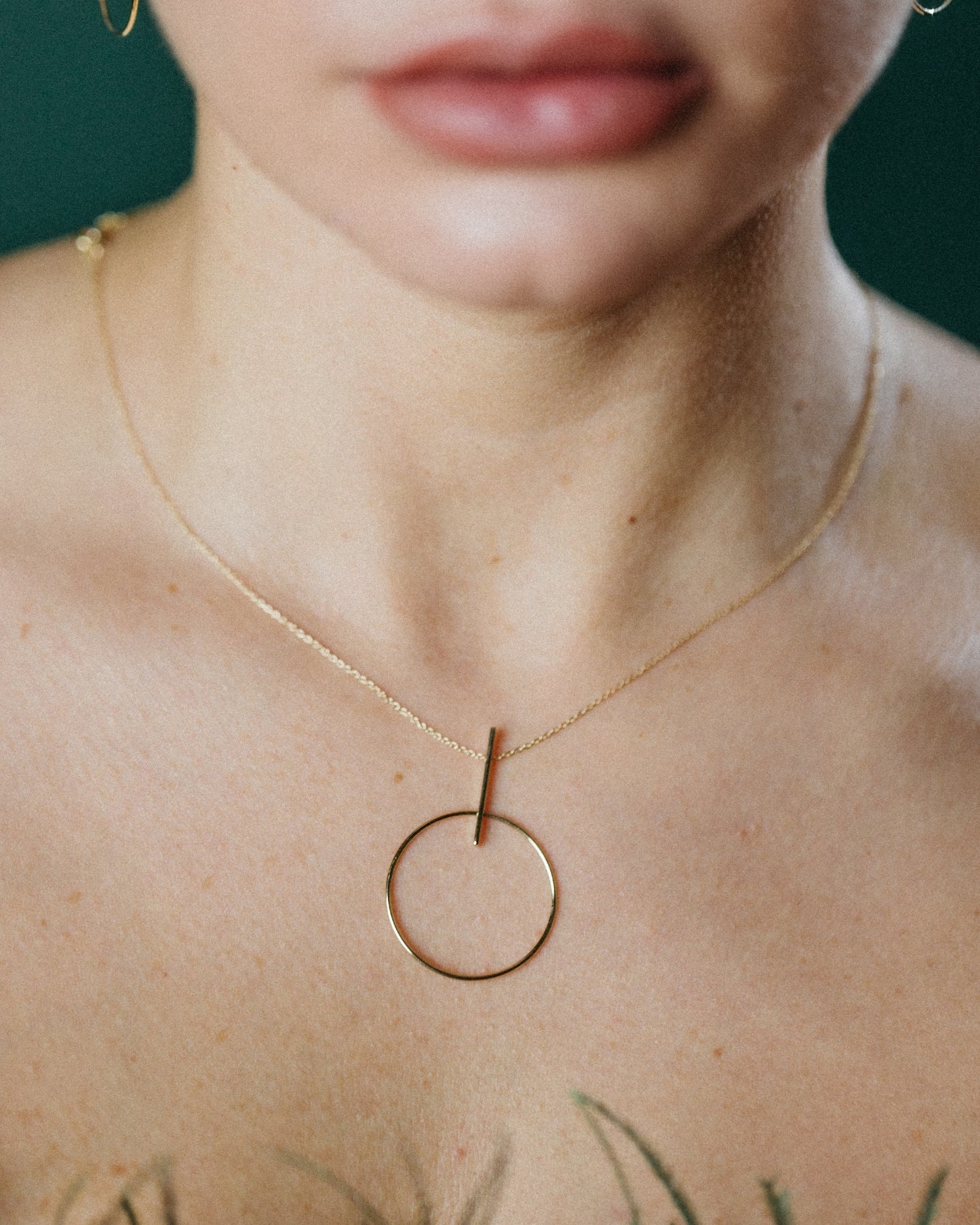 Lant Circle and Line din aur galben