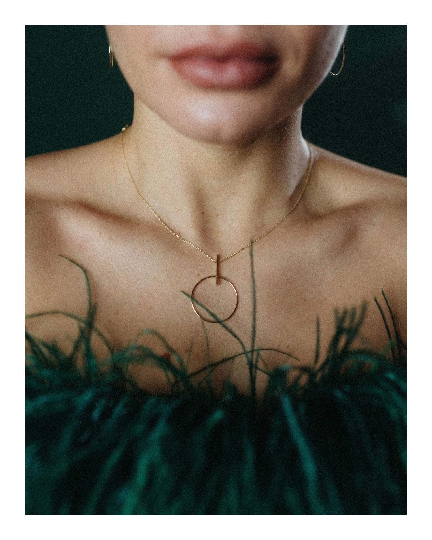 Lant Circle and Line din aur galben