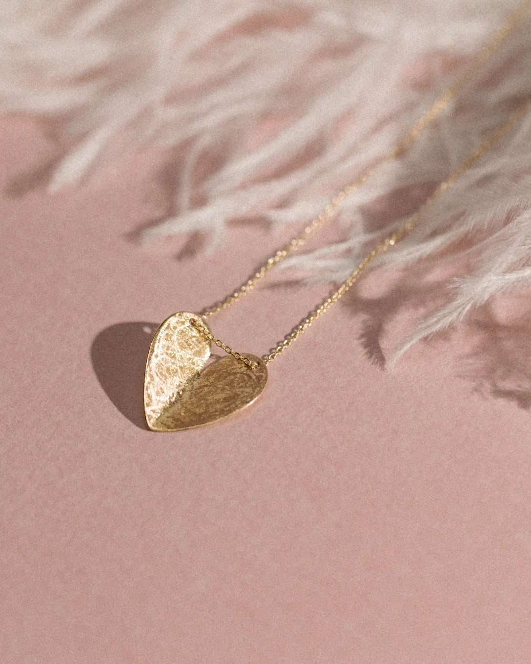 Lanț inimă plină din aur galben