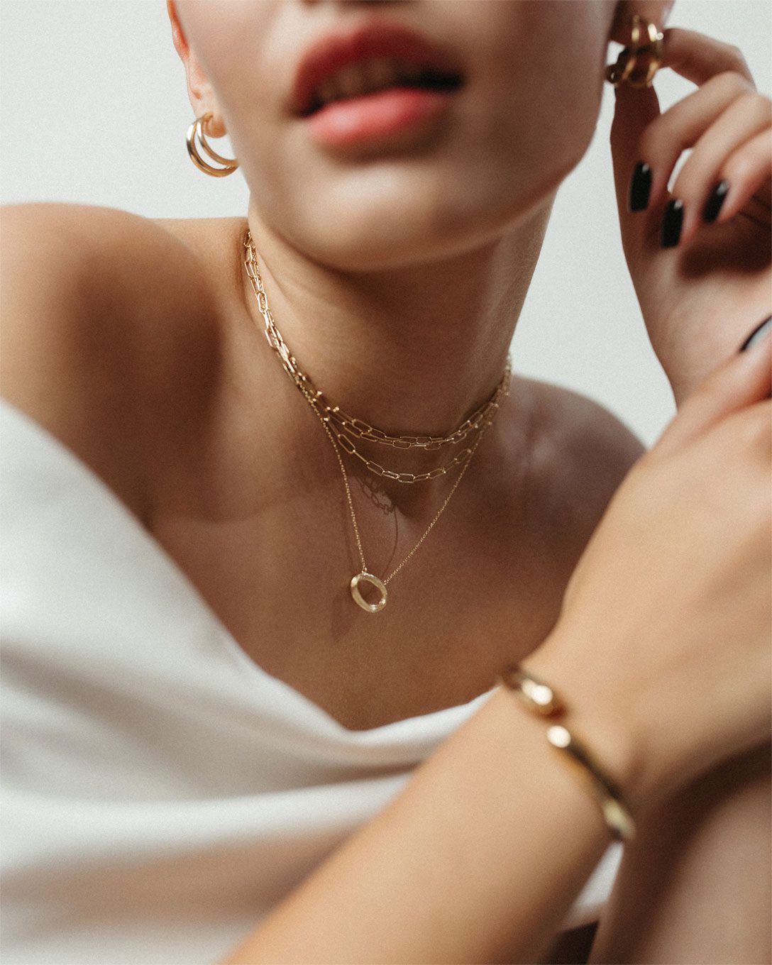 Yellow gold Brushed necklace