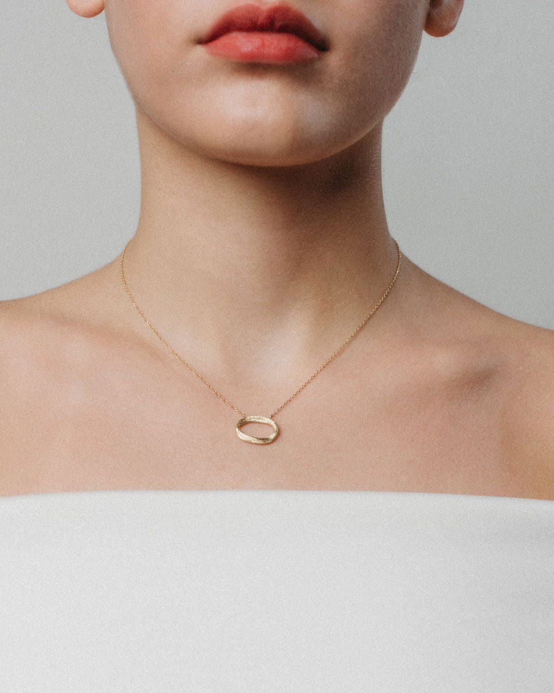 Yellow gold Brushed necklace