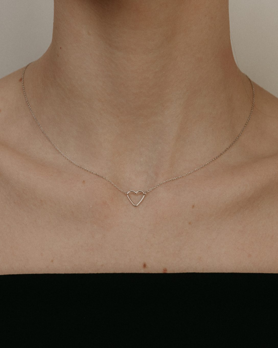 Lanț inimioară din aur alb