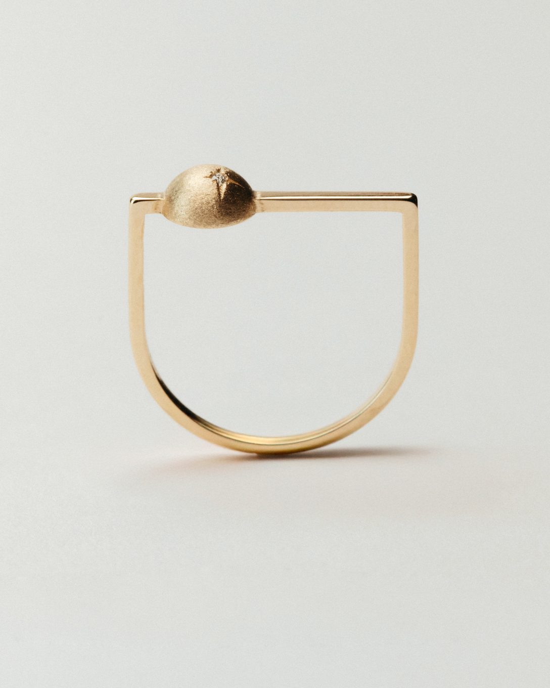 Inel Globe Timpul din aur galben cu diamant natural