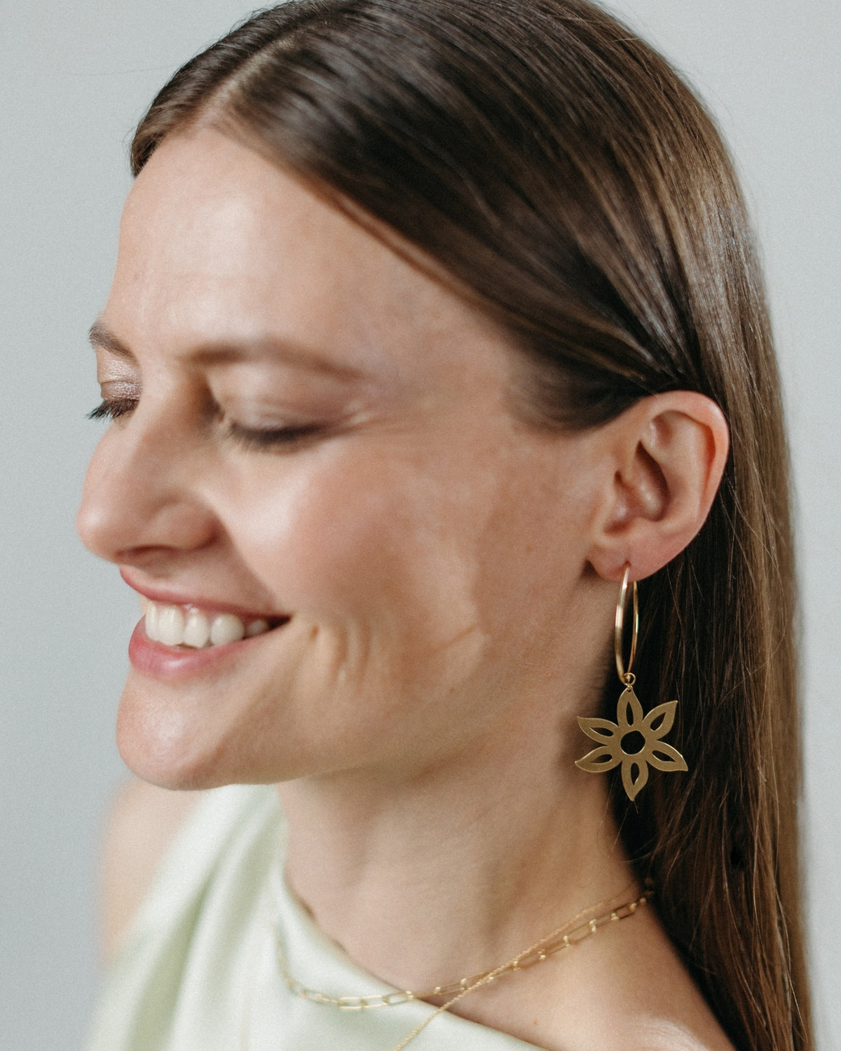 Large yellow gold flower hoop earrings