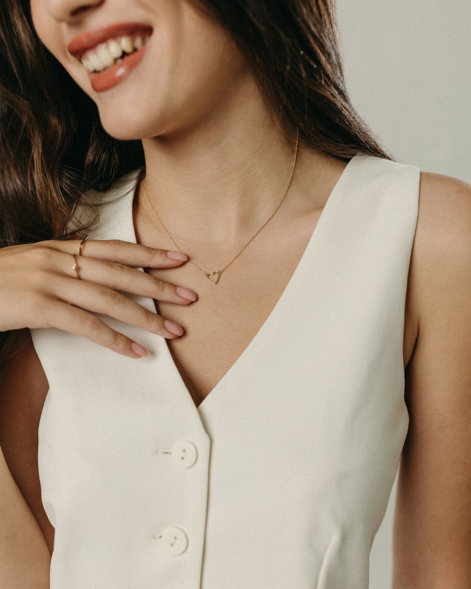 Yellow gold heart necklace