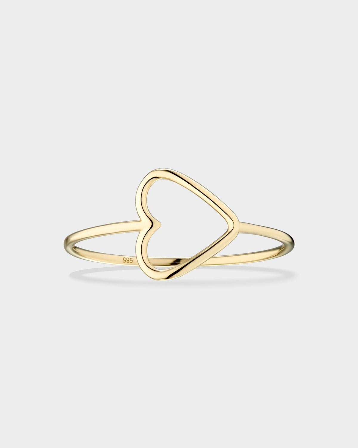 Yellow gold heart ring