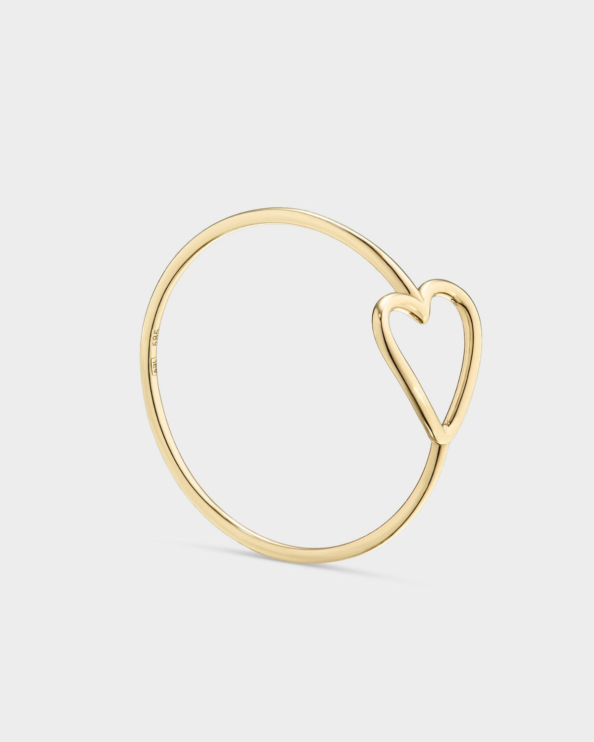 Yellow gold heart ring