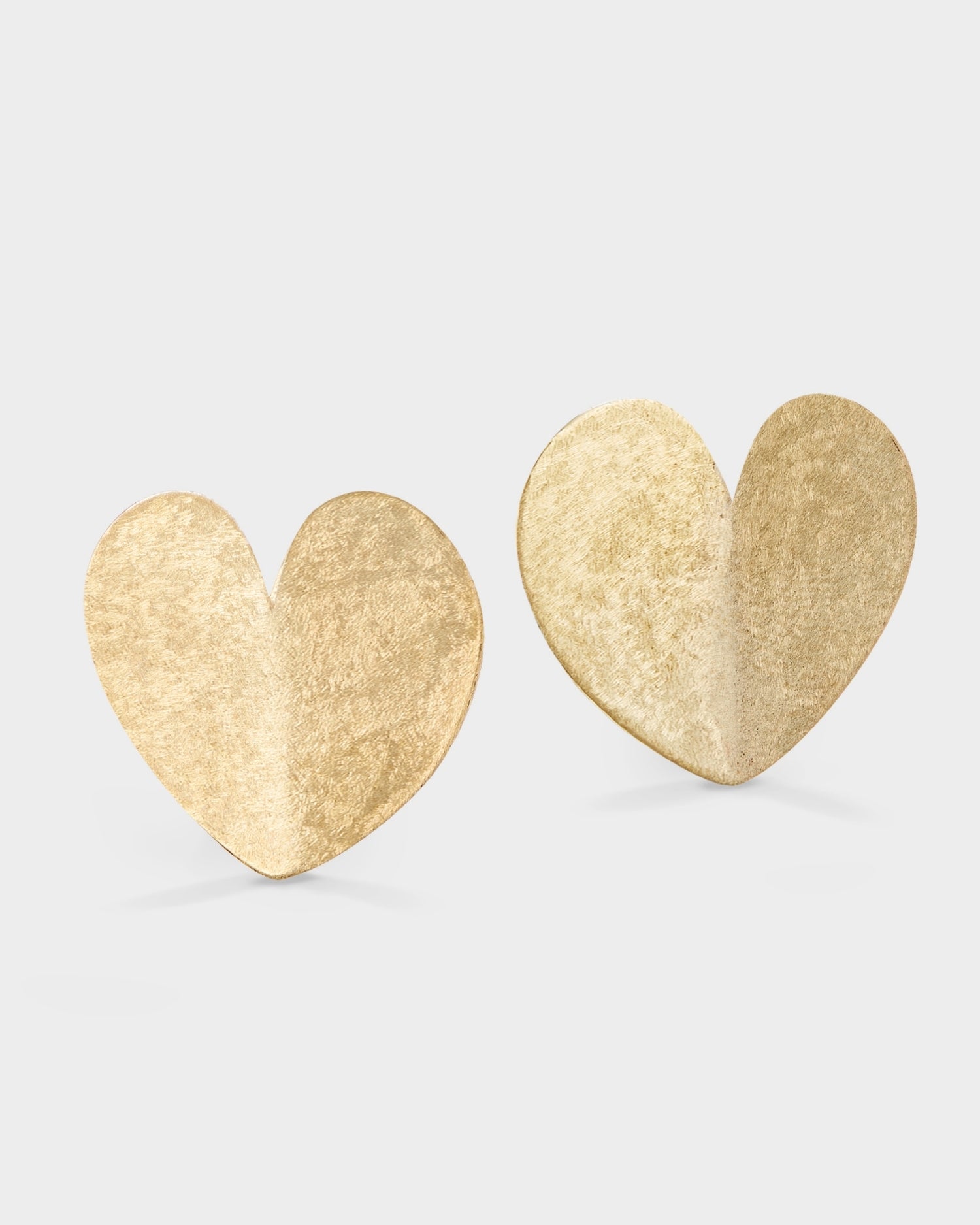 Yellow gold solid heart earrings