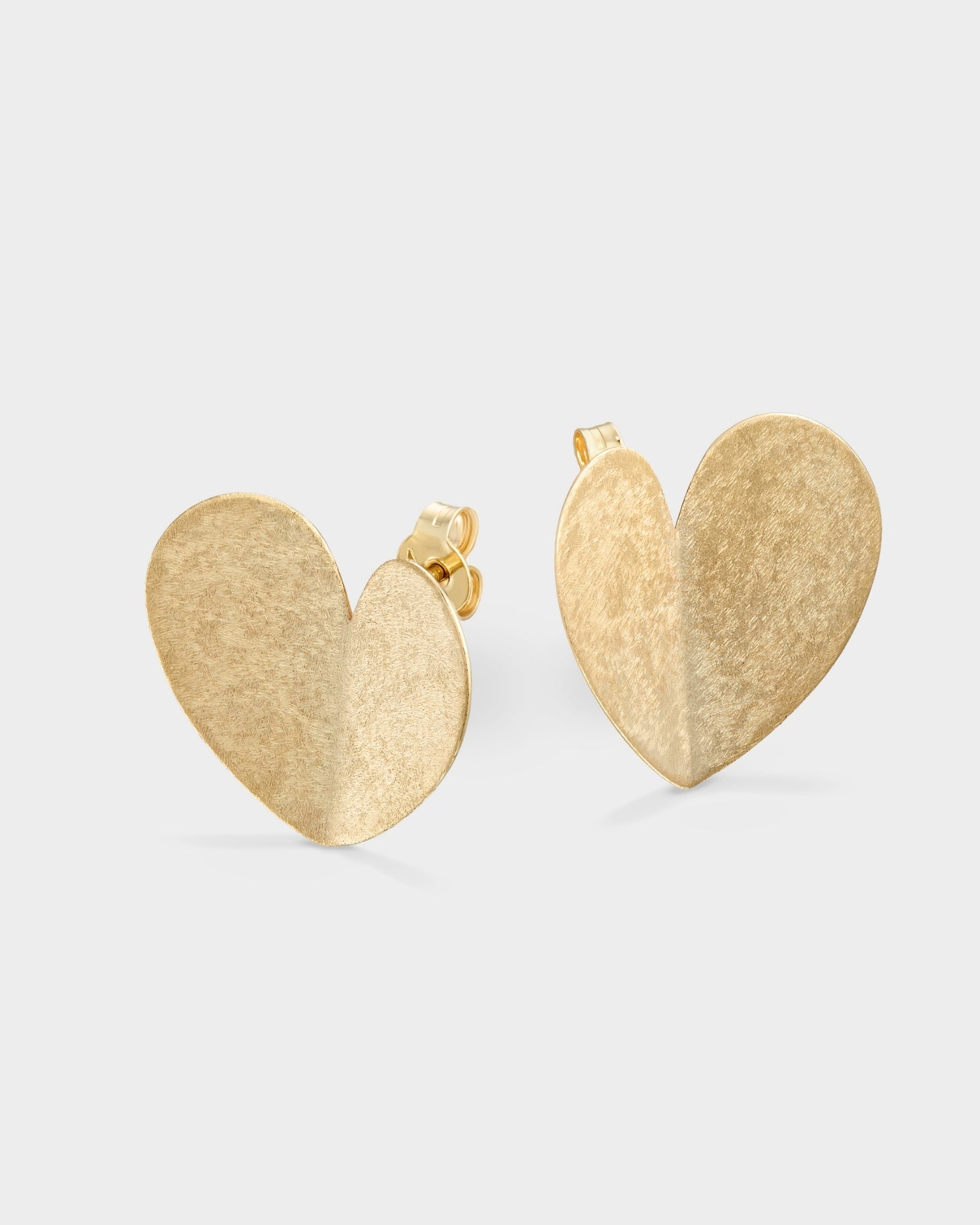 Yellow gold solid heart earrings