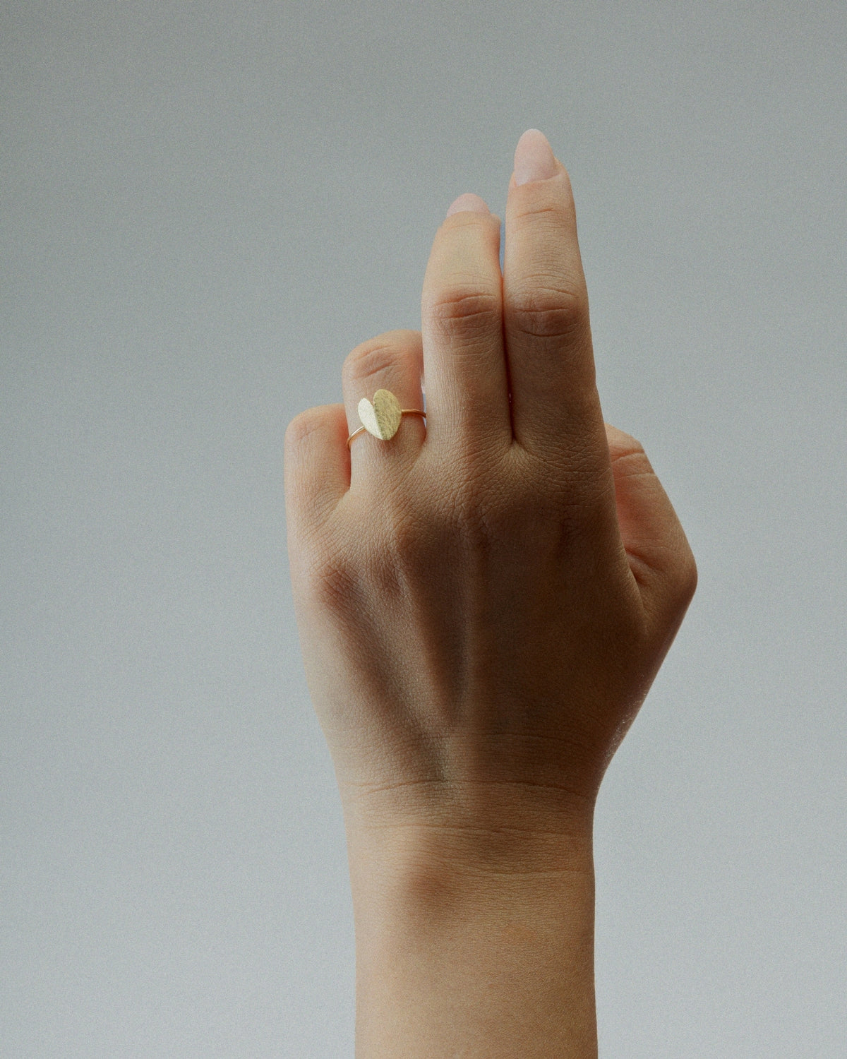 Yellow gold solid heart ring