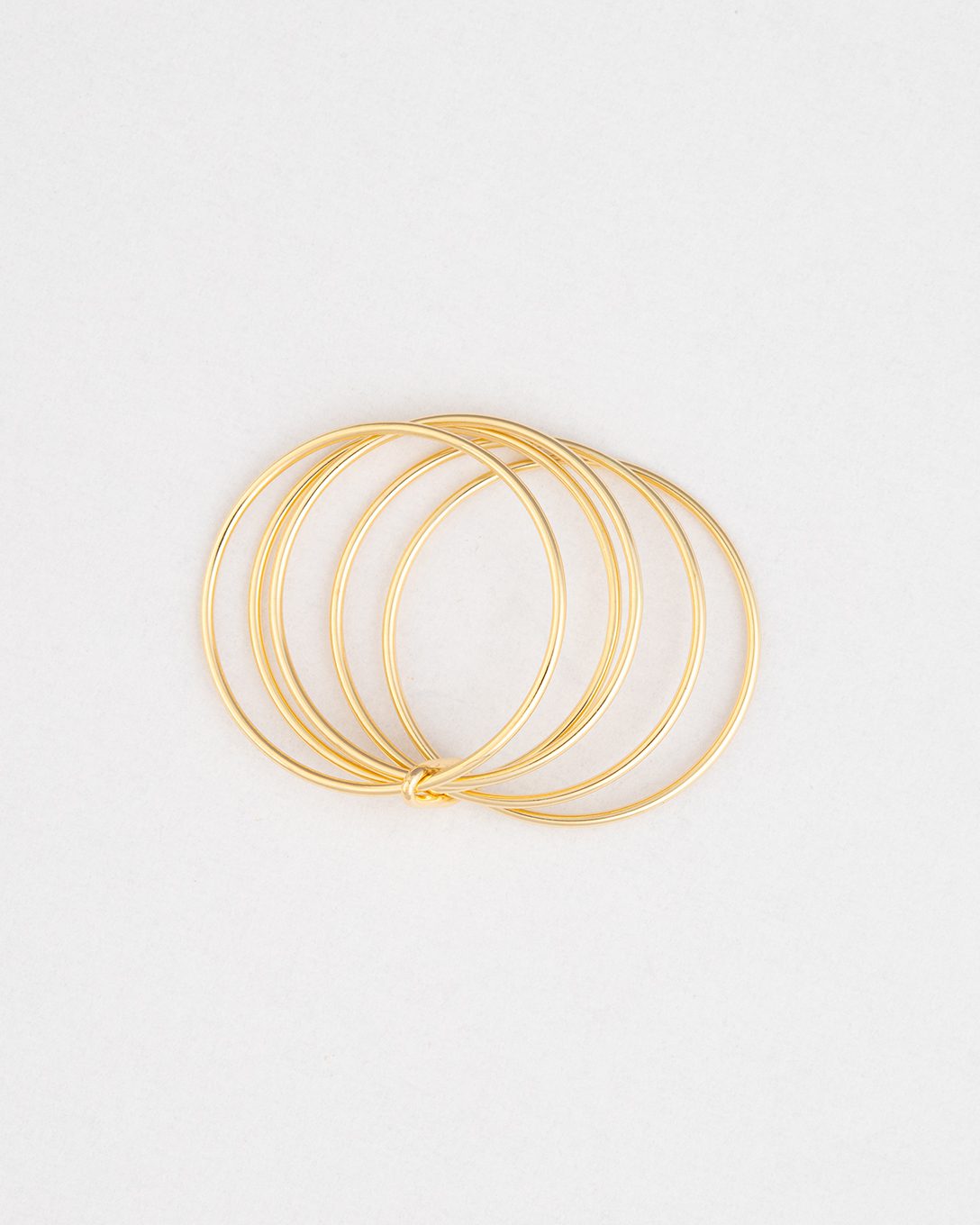 Yellow gold wire ring