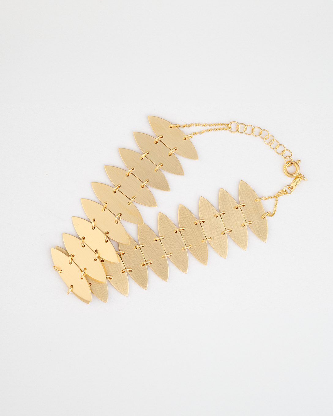 Yellow gold Oleander bracelet