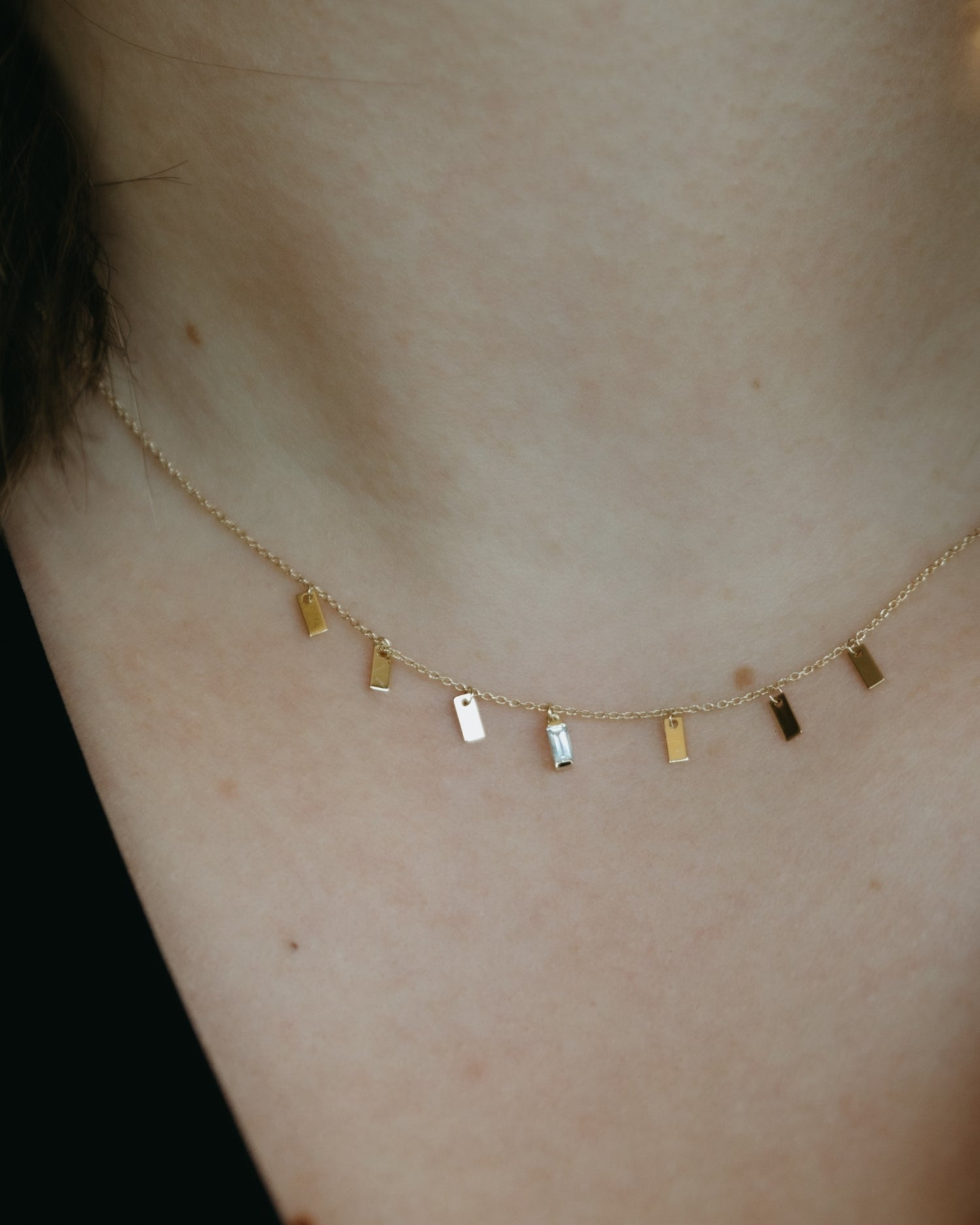 Baguette 14k gold string necklace with aquamarine gemstone