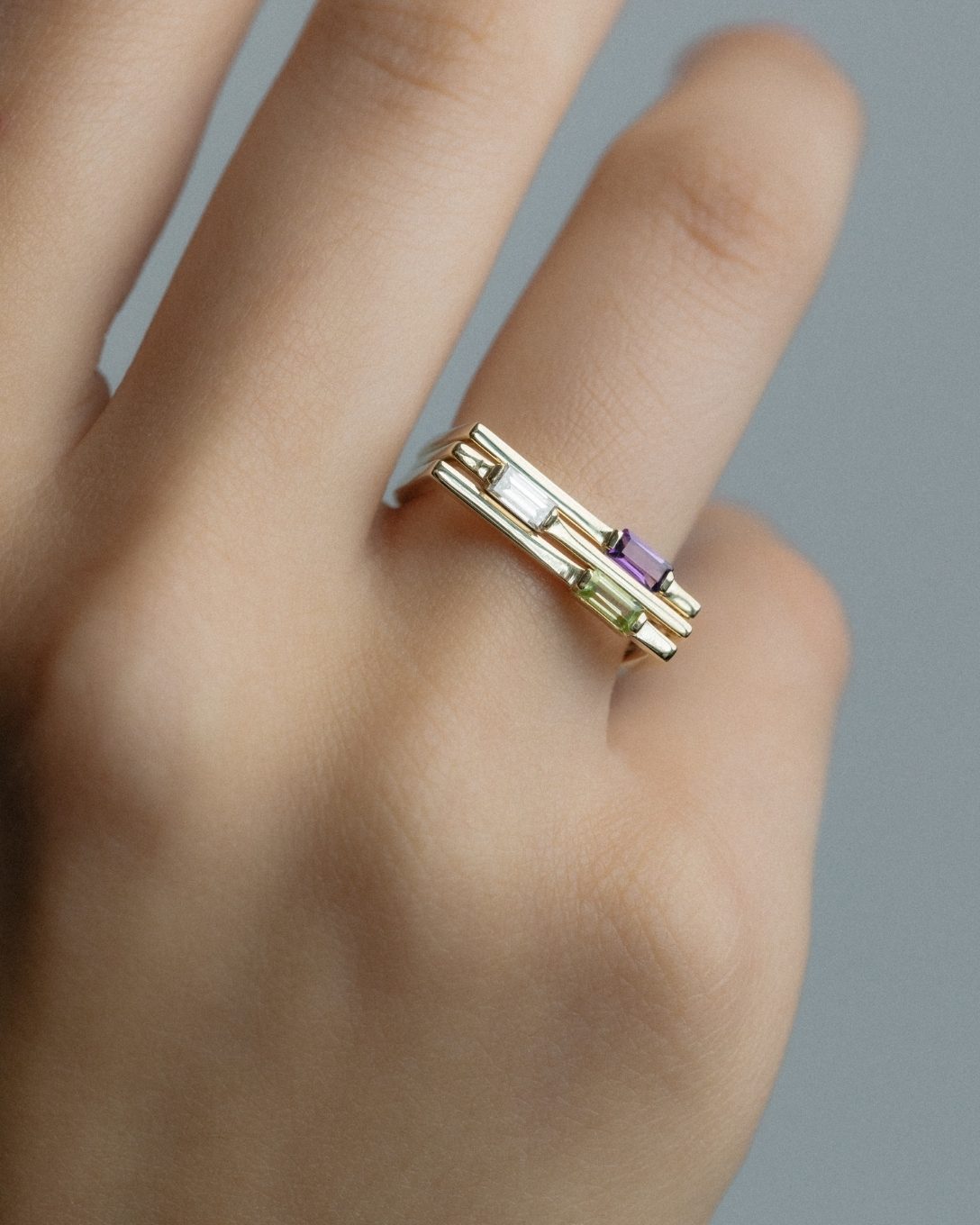 Inel Baguette din aur galben cu ametist