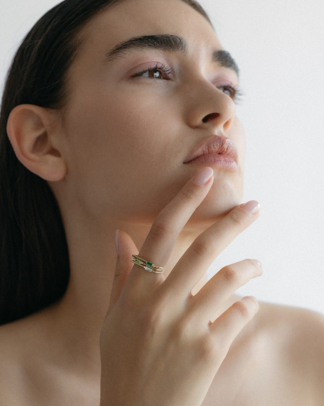 Inel Baguette din aur galben cu smarald