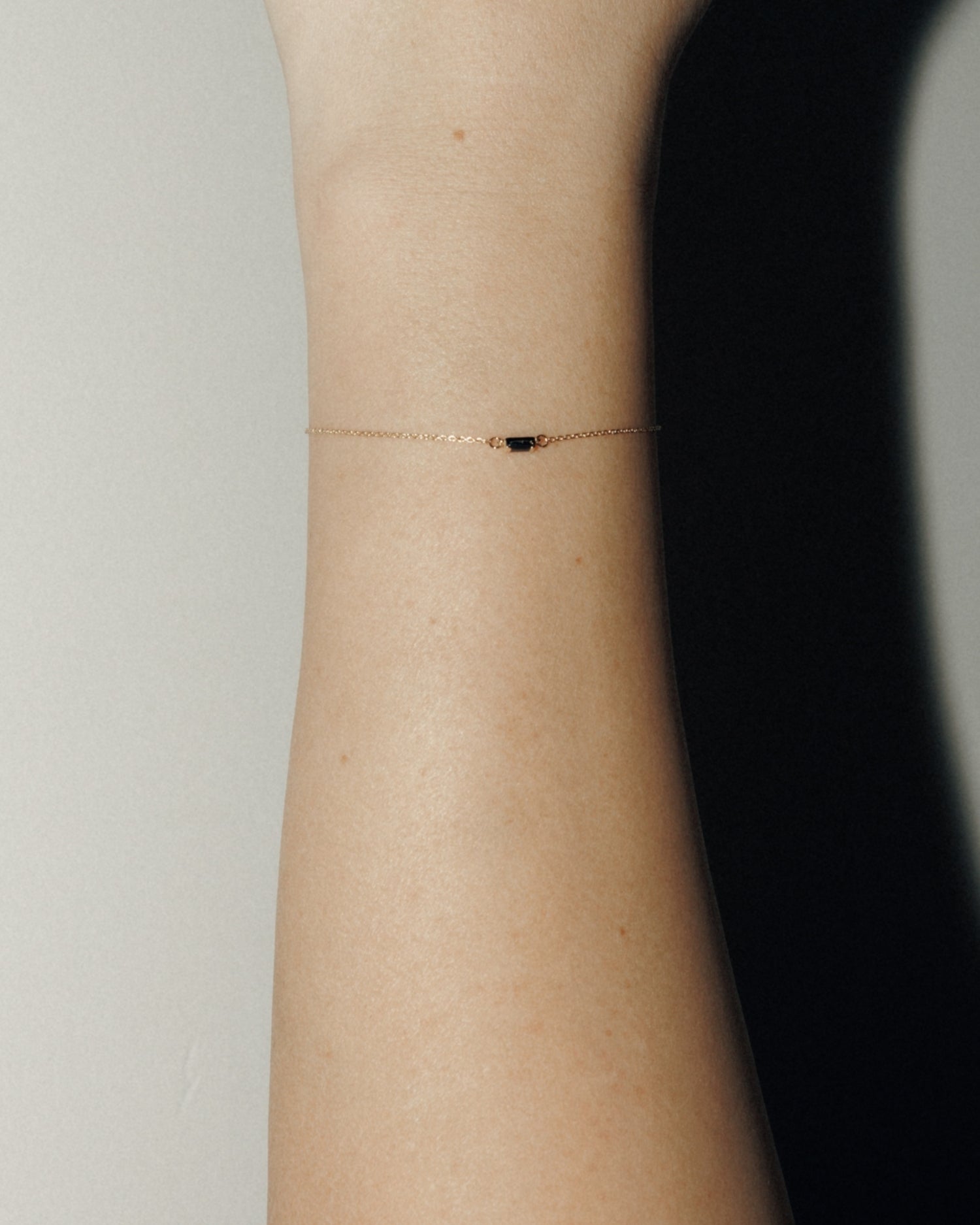 Brățară Baguette din aur galben cu safir