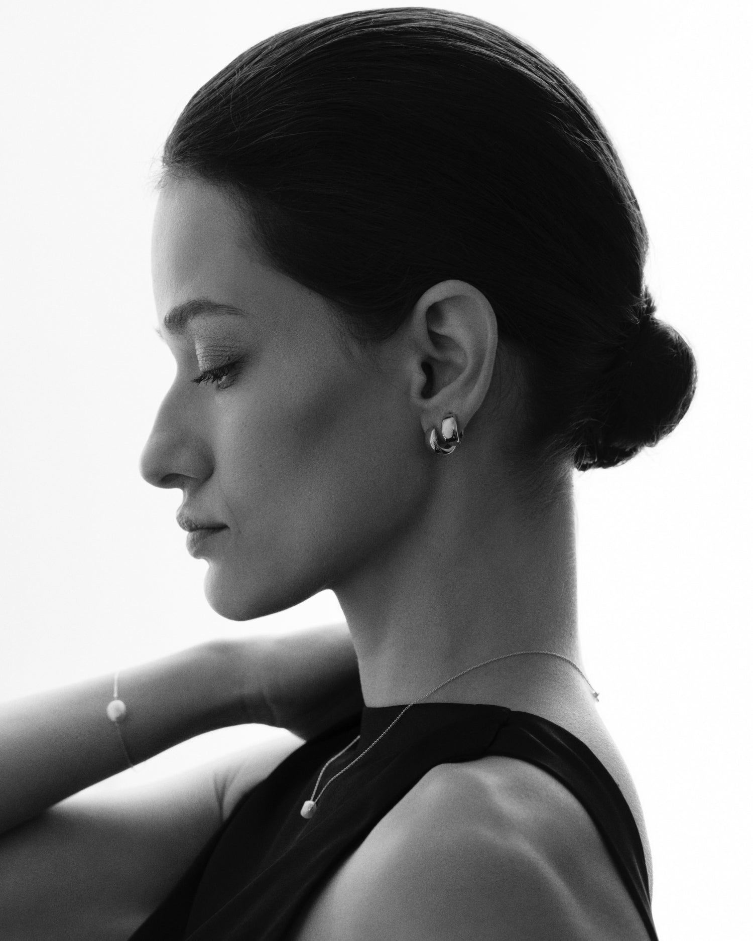 Brățară din aur galben cu perlă barocă naturală