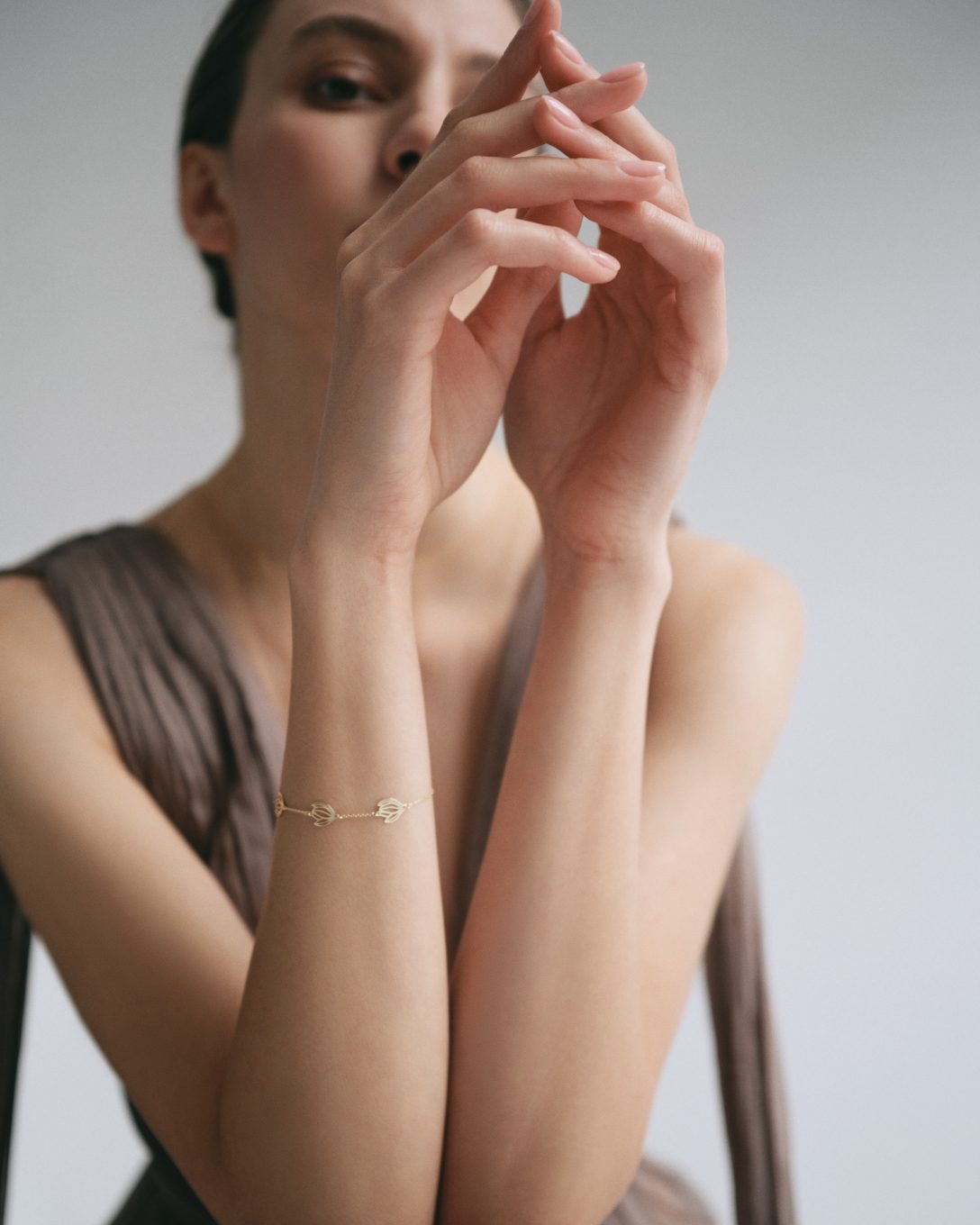 Brățară cu Magnolie din aur galben