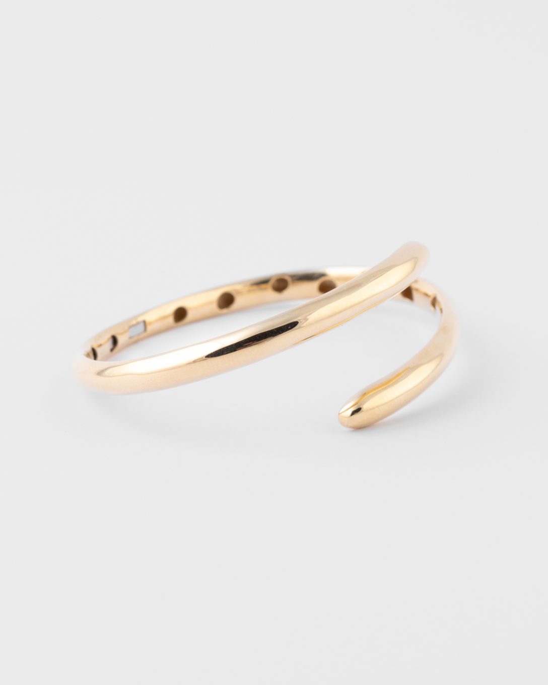 Yellow gold Melted hug bracelet