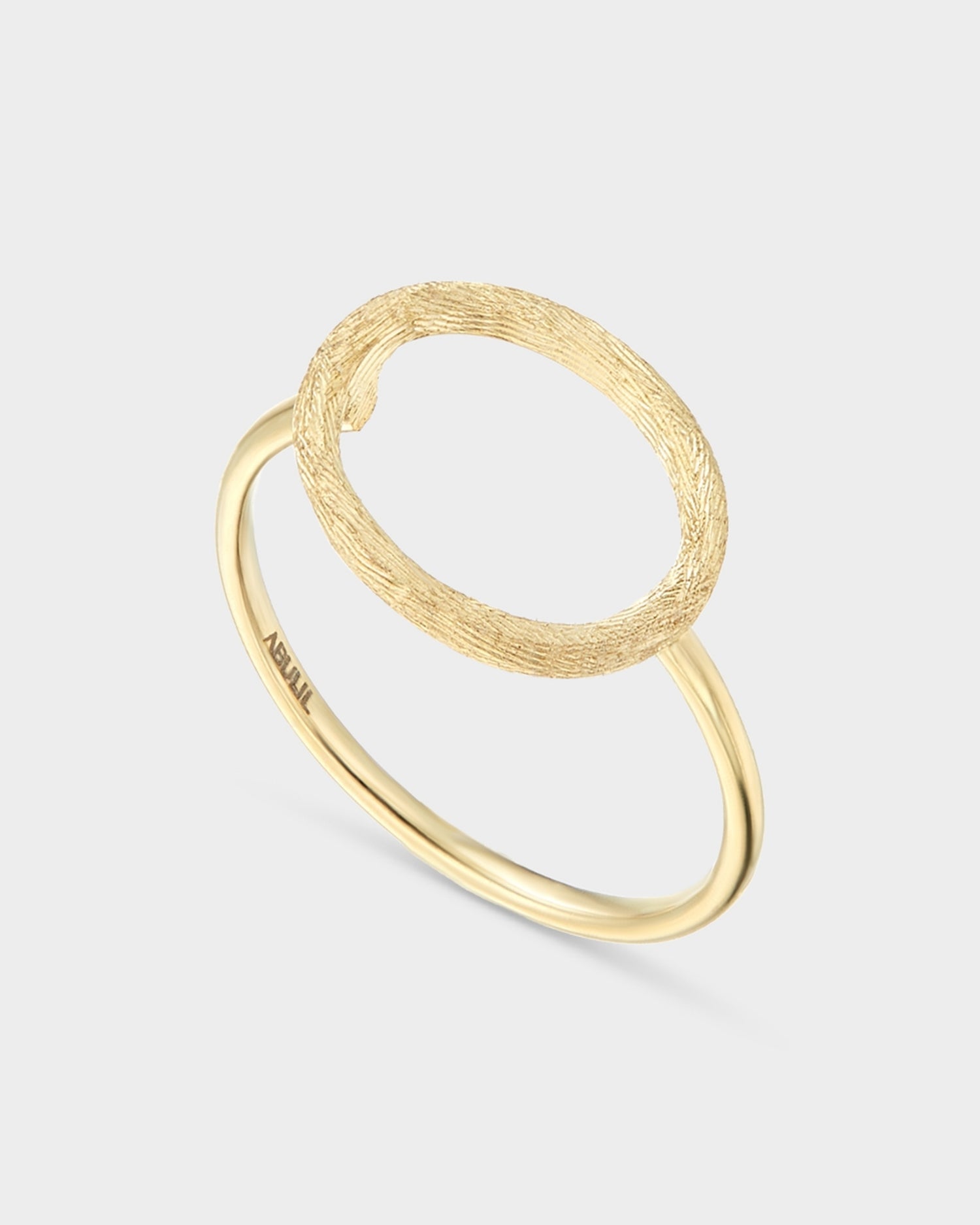 Brushed yellow gold ring