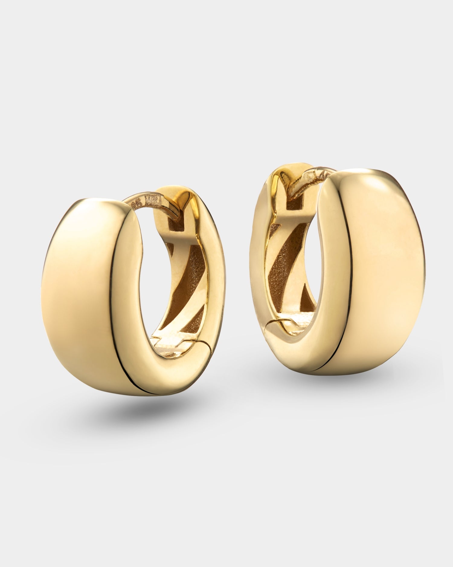 Cercei chunky Huggies din aur galben