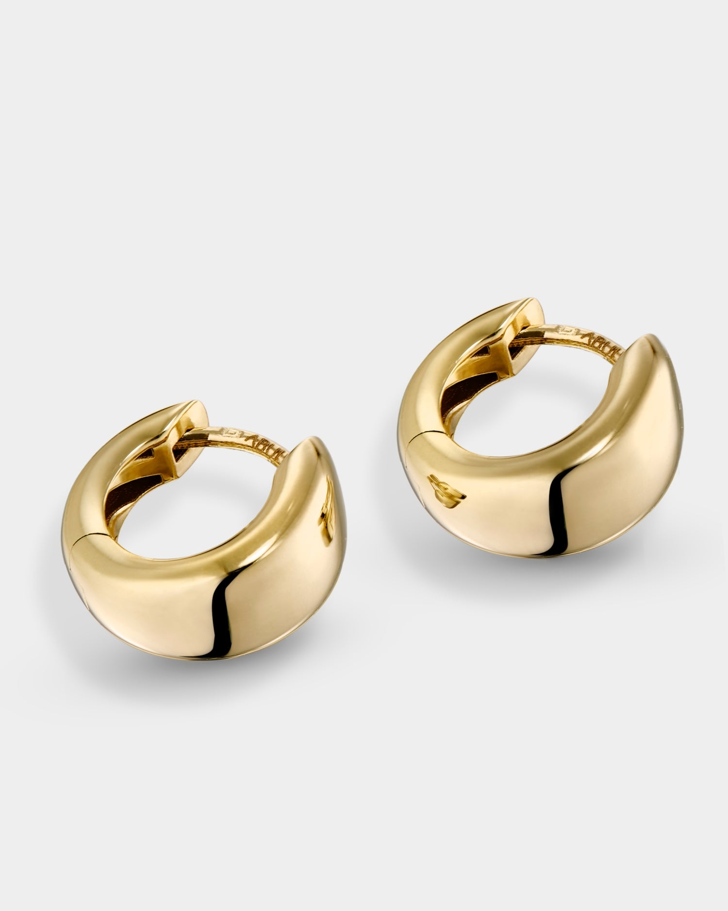 Cercei chunky Huggies din aur galben