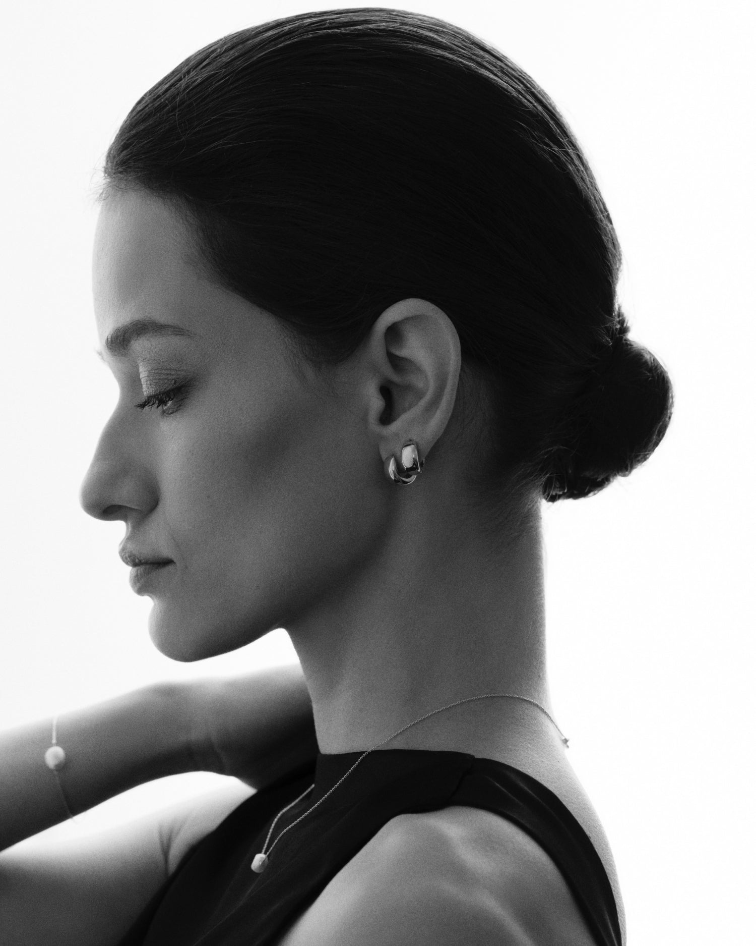 Cercei chunky Huggies din aur galben