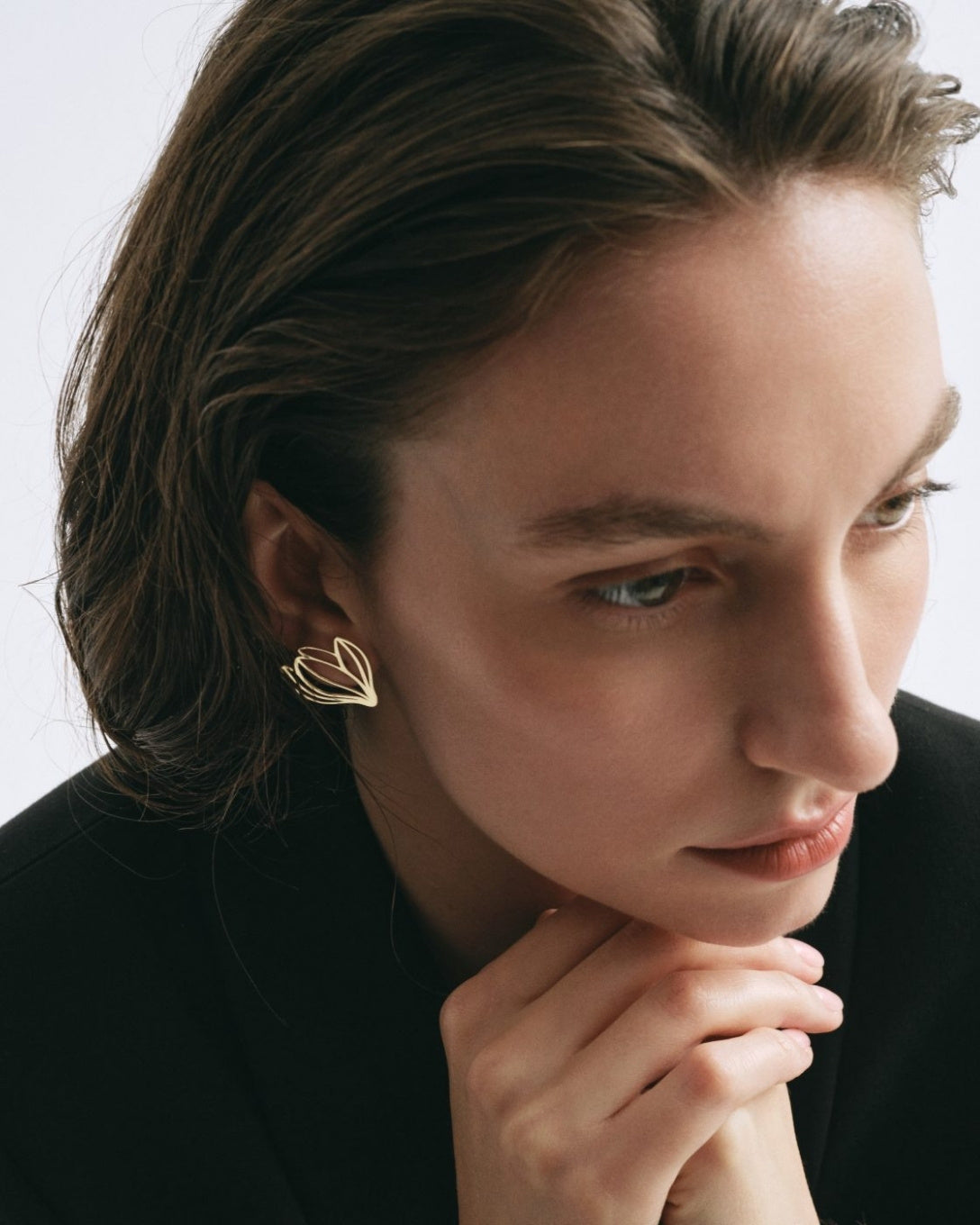 Cercei cu magnolie medii din aur galben