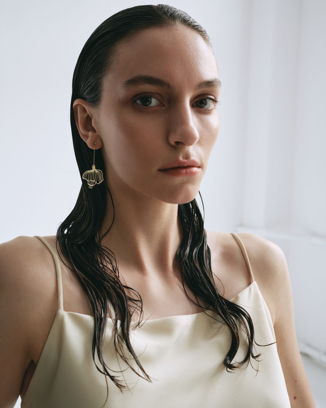 Cercei cu mac din aur galben