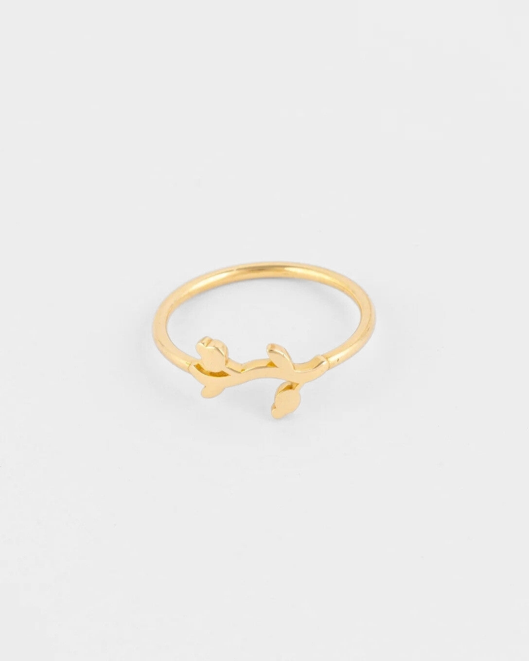 Yellow gold bud ring