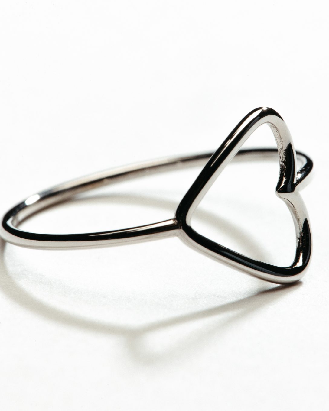 Inel Inimioară din aur alb