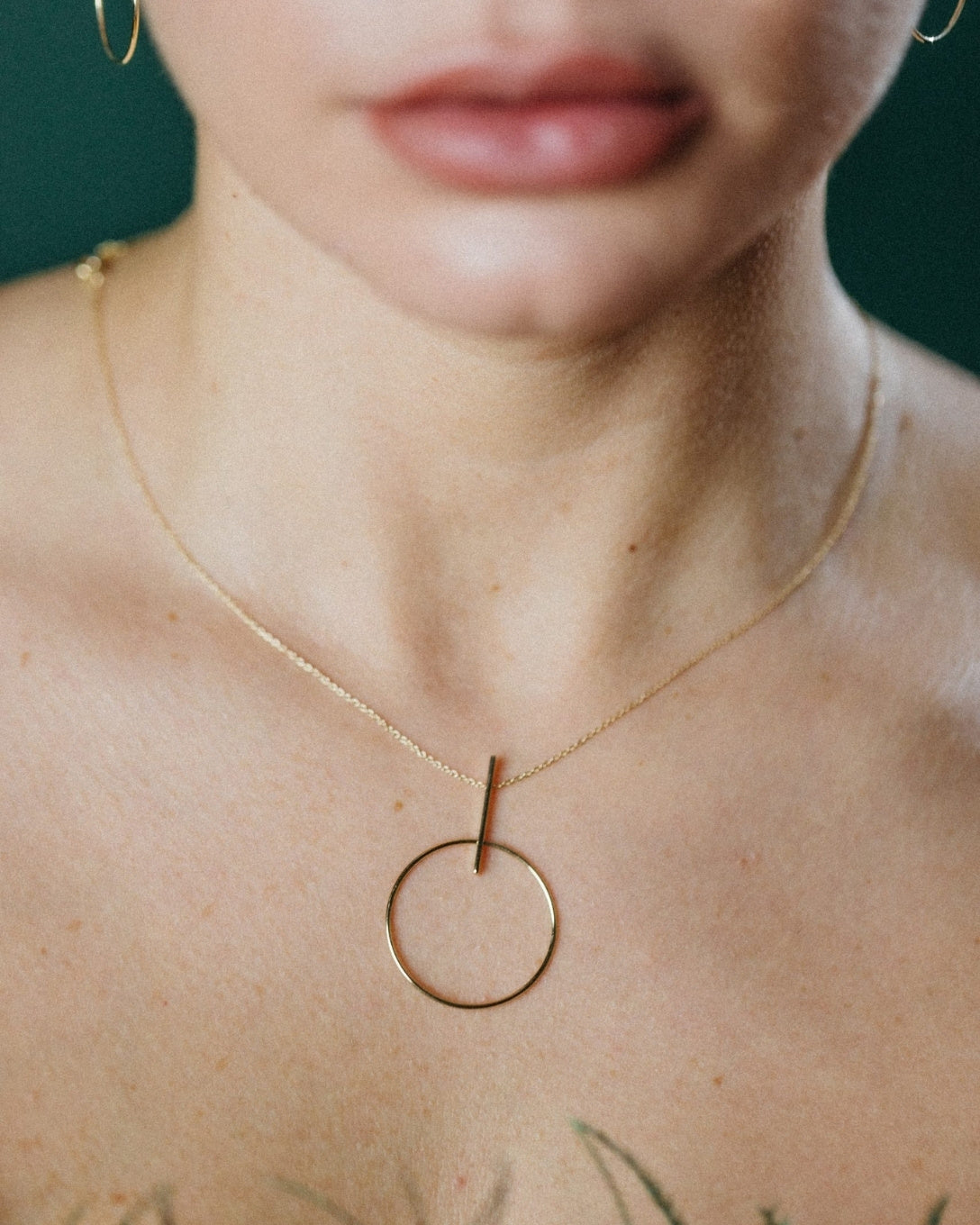 Lant Circle and Line din aur galben