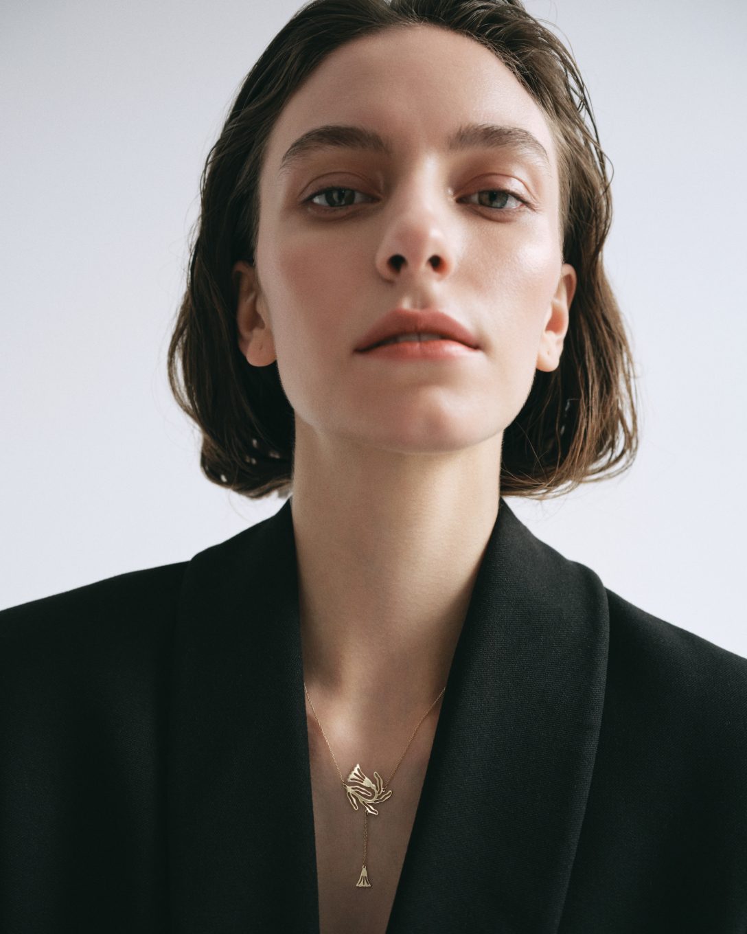 Lanț cu flori de clopoțel din aur galben