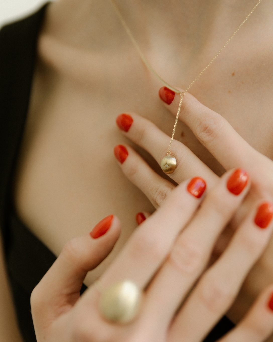 Lanț globe lung din aur galben cu diamant natural