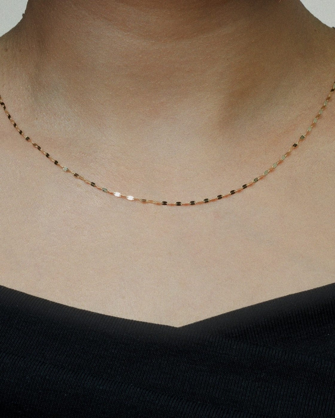 Yellow gold sparkling necklace